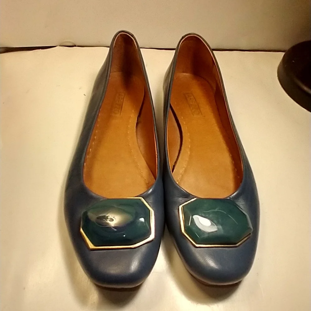 Arezzo Blue Round Toe Ballet Flats Shoes Women's sz 7.
